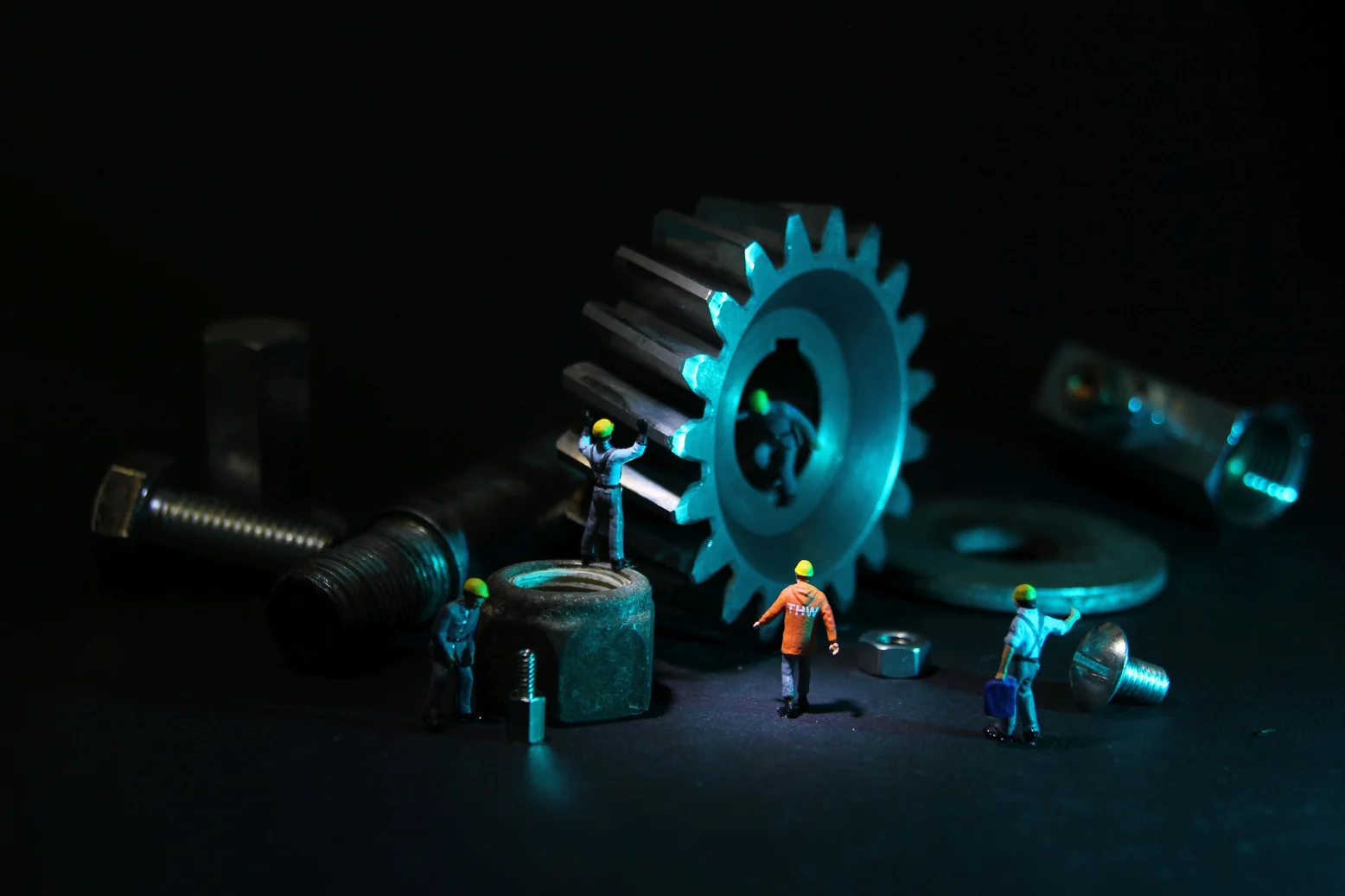 Precision gears and engineered mechanical components
